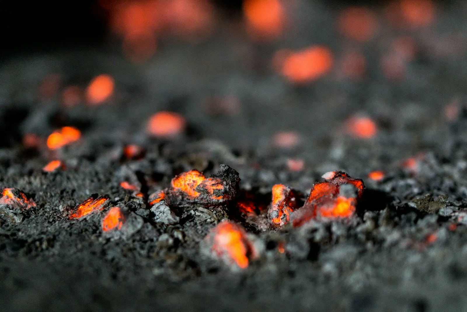 A deep bed of glowing birch embers